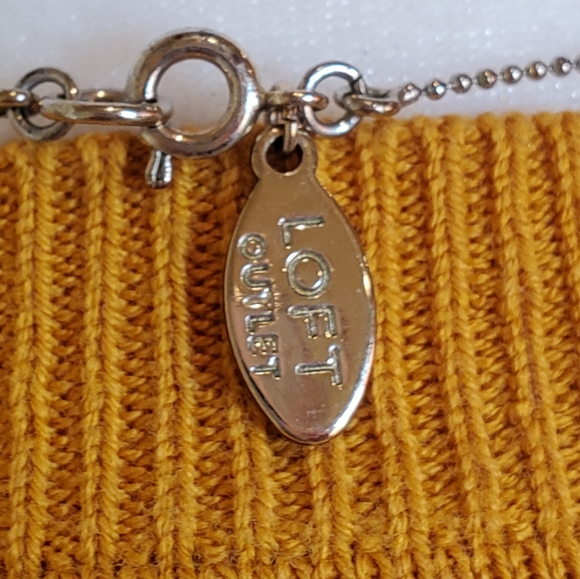 Loft Necklace - Picture 4 of 6